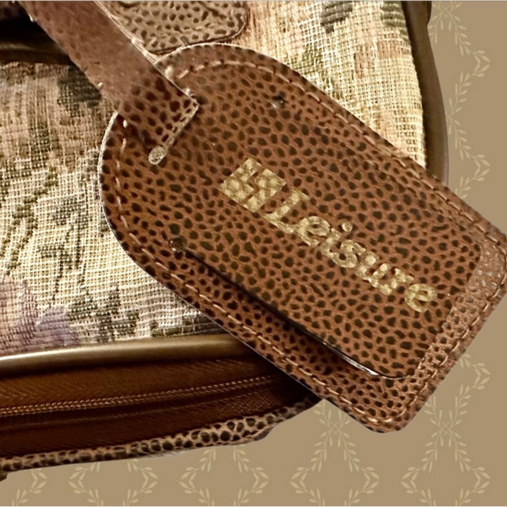 Leisure Luggage Vintage 1980’s Tapestry Travel Vanity Case with lock & keys NWOT - Picture 6 of 15